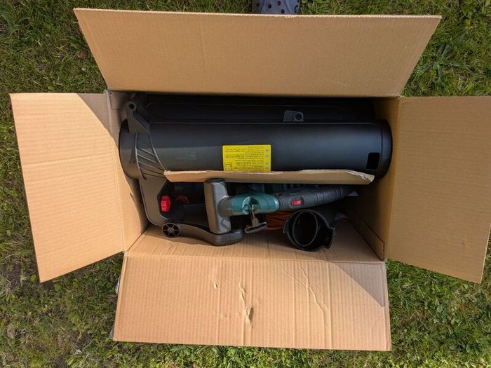 leaf blower/vacuum