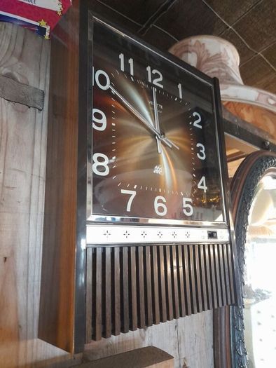 Vintage Vedette Chiming Clock