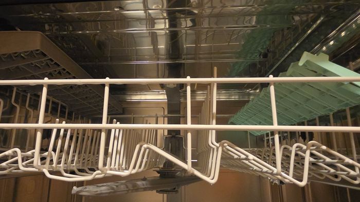 Hotpoint Aquarius Dishwasher DWF 30
