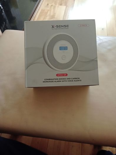 life saver, 2 in 1,new double carbon monoxide & smoke alarms,5 yearbattery