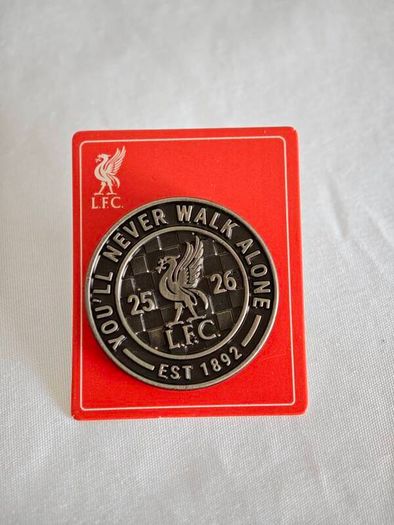 NEW Liverpool FC LFC You'll Never Walk Alone Pin Badge
