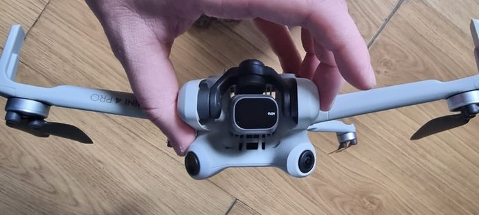 DJI Mini 4 Pro Fly More Combo (DJI RC 2)  Like New