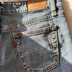 1990's bootcut Levi 518 jeans size 10-12