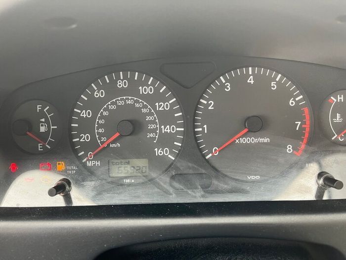 Toyota Avensis 2001