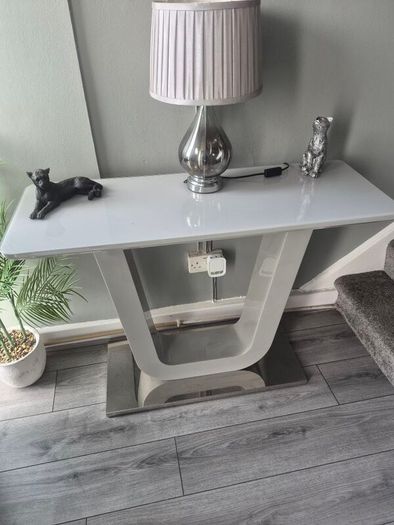 Hall Table