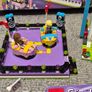 Lego Friends 41133 Amusement Park Bumper Cars Image 4