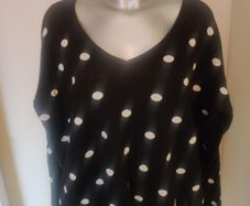 Next black polka dot V-neck jumper size UK20 EU48 Postage included