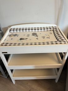 Changing Table