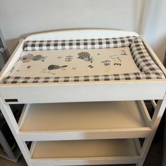 Changing Table