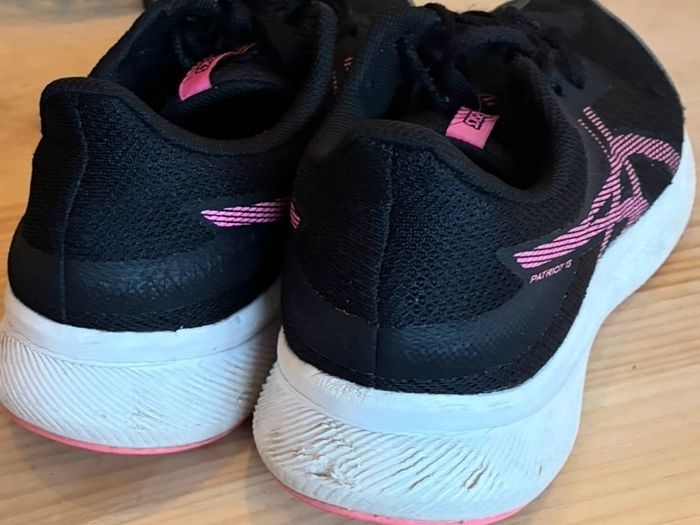 Asics size 6