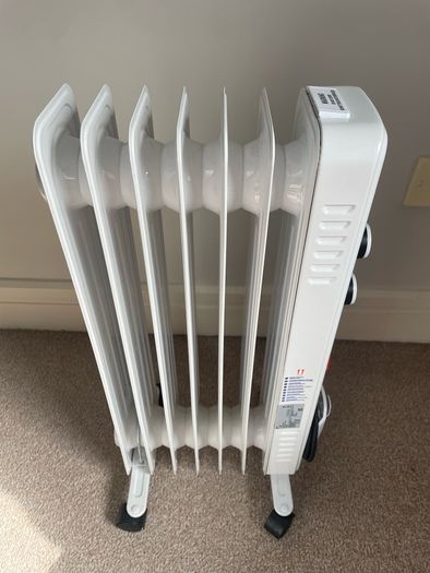 Electric Portable Oil-filled Radiator (white)