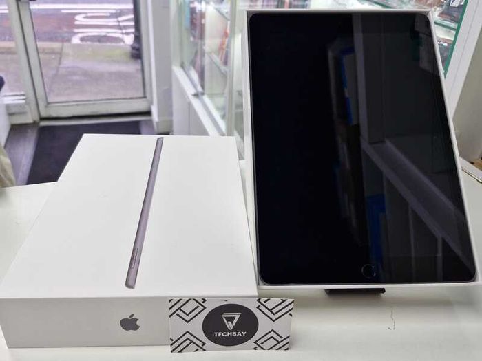 iPad 9th gen 256gb