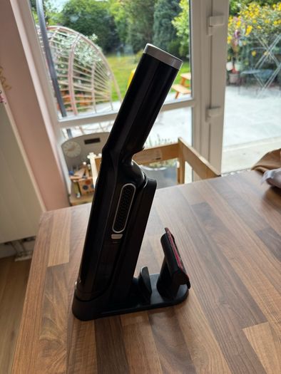 Small Vacuum Cleaner / Hoover