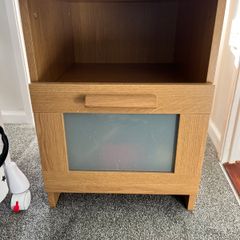 Bedside table