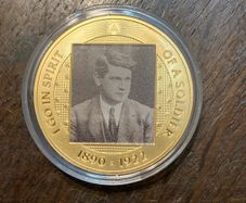 Michael Collins medal dublin mint