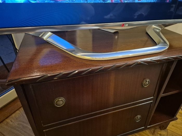 TV Cabinet