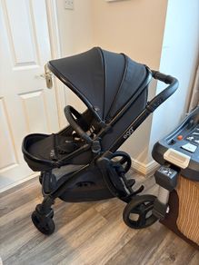 Egg2 Pram Travel System Set