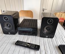 Denon M37 Dab CD Micro System Q Acoustics 2010 Speakers