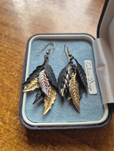 Vintage Light Multileaf Earrings