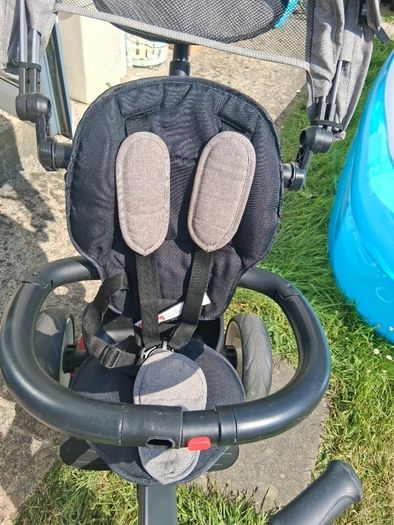 Folding trike