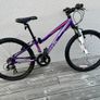 Girl's 24 inch hardtail mountain bike Image 2