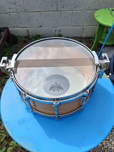 Pearl Freefloating Snare