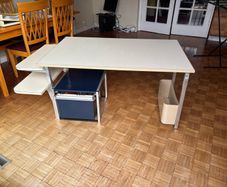 Desk "USM Kitos" modular