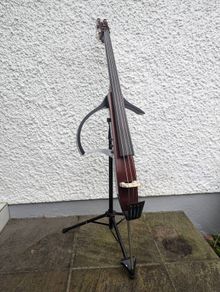 Yamaha SLB200 Electric Upright Bass