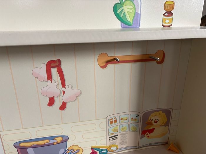 Bluey wooden kitchen FTG