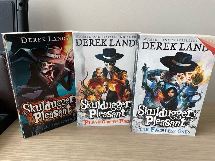 3 Derek Landy