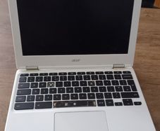 Acer computer laptop.  Broken (please read )