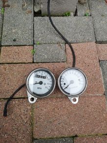 universal speedo and rev counter