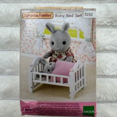 Sylvanian Families Baby Bed Set 5152 Damaged opened Box Please see pictures