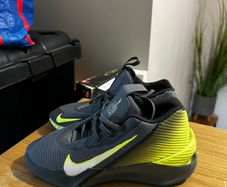 Nike g.t  jump academy