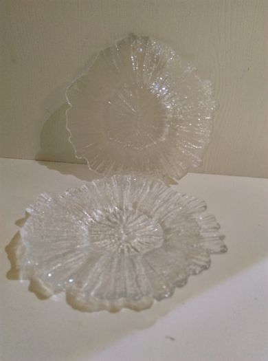 Two Charming Glass Side Plates / Flower Motiff
