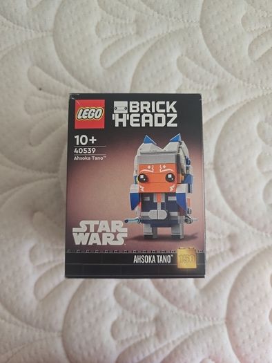lego ahsoka brickheadz