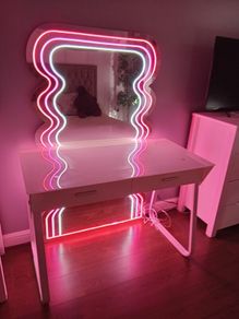 dressing table