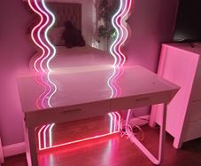 dressing table