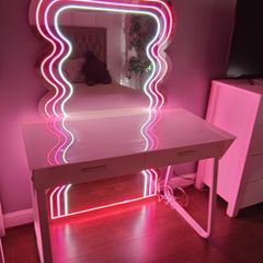 dressing table