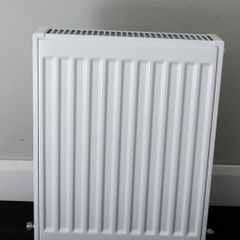 Radiator Small - Double Panel / Double Convector 51 cm (H) x 40cm (L) - LIKE NEW