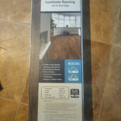 Metro Plus 4V Range Chestnut Laminate Flooring AC5