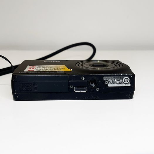 Kodak EasyShare M1093 IS digital camera