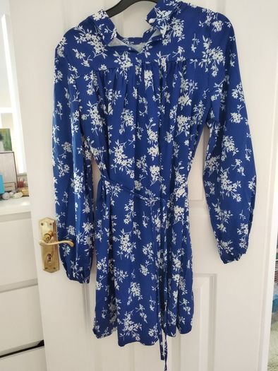 Floral shift dress