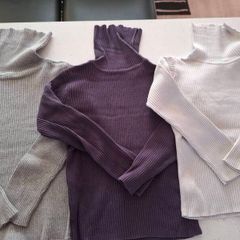 3 Highneck sweaterssize 6-7 years