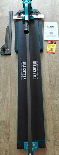 VEVOR 40" (1000mm) Manual Tile Cutter with Laser Guide | Brand New | Spare Cutting Wheel Included