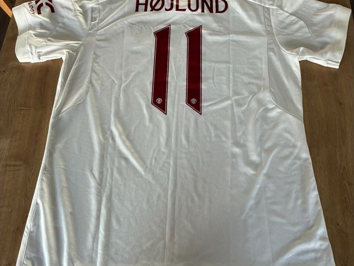 Manchester United 2023/24 Third adidas Shirt XL HOJLUND 11