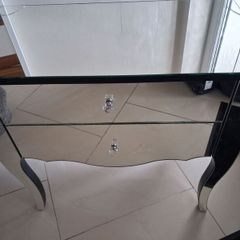 mirrored table
