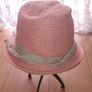 womens hat Image 3