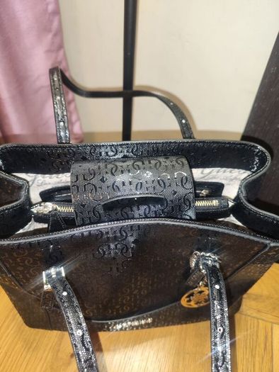 Authentic Guess handbag