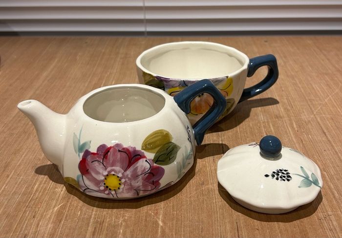 Ceramic Stacking Teapot and Mug (Tea for One) set